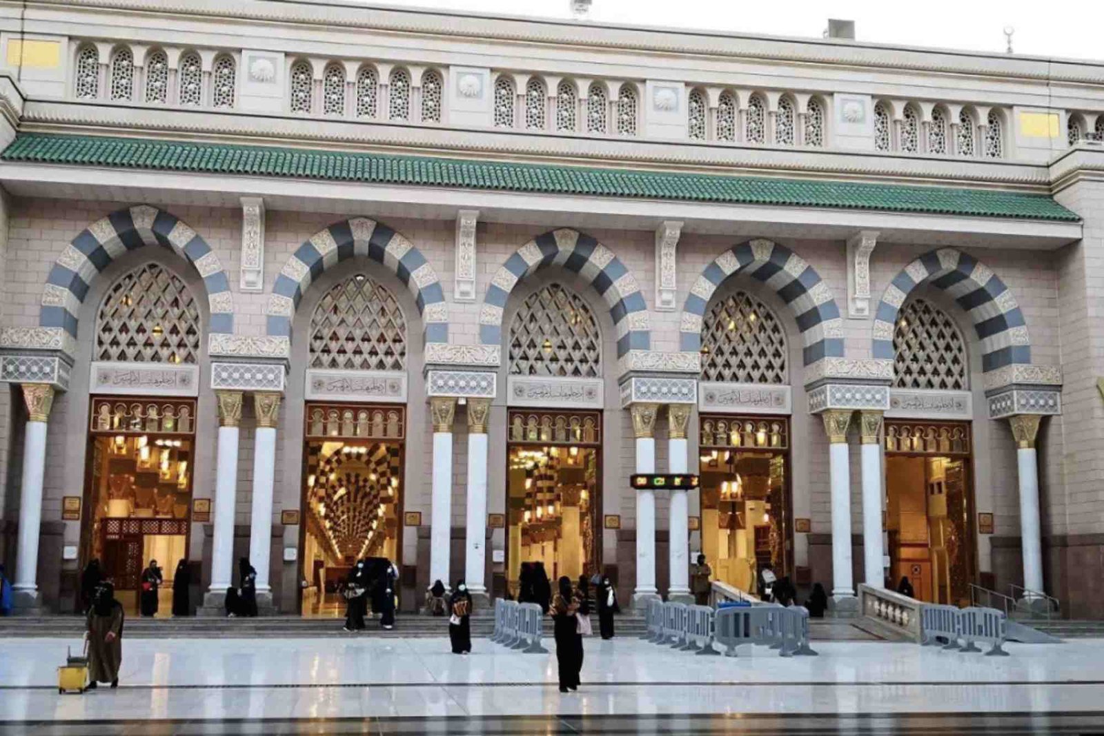 فندق وقف عثمان بن عفان
