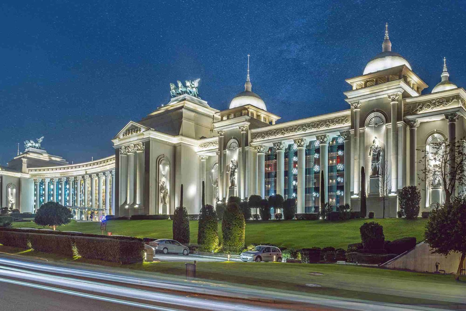 فندق ارض الاساطير